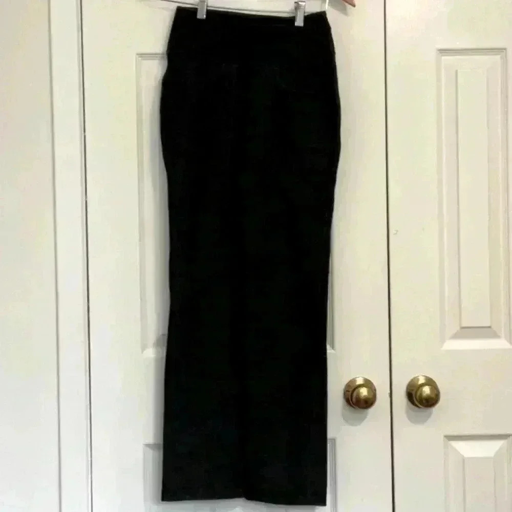 Lululemon  Athletica Yoga Pants in Size 4